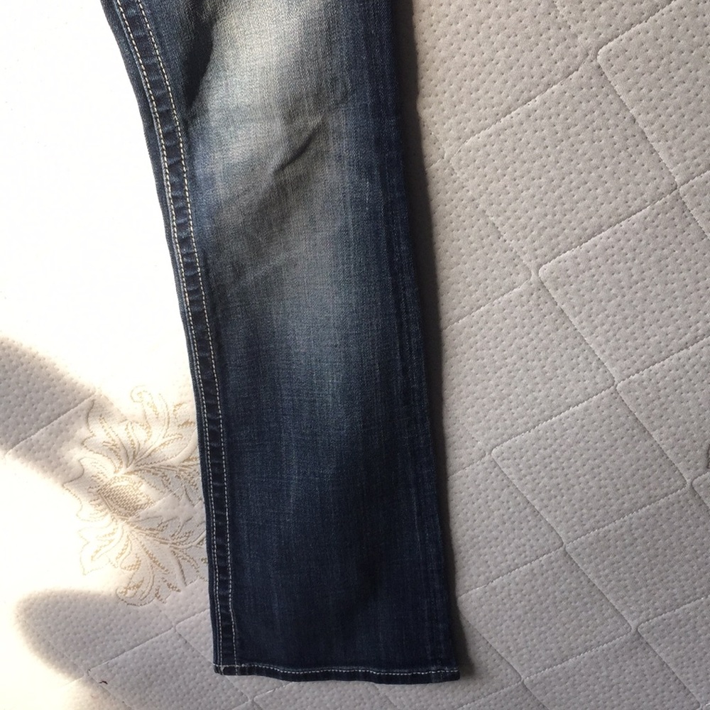 Jeans - Picture 2 of 5